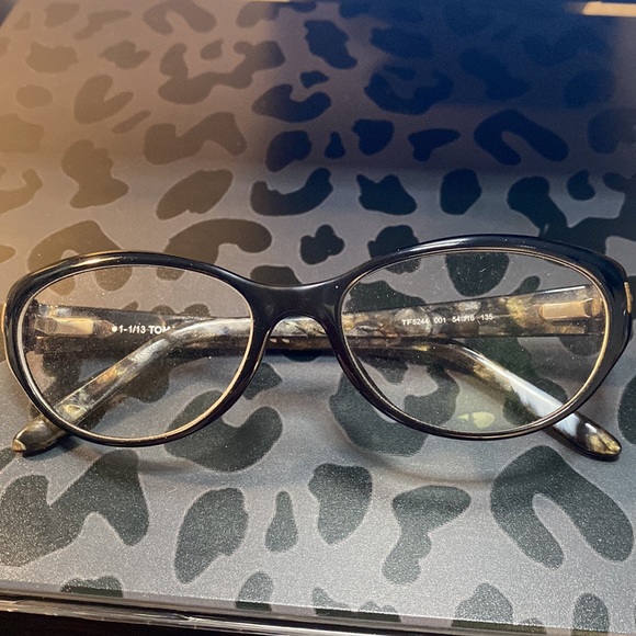 Tom Ford Eyeglasses - Picture 2 of 7